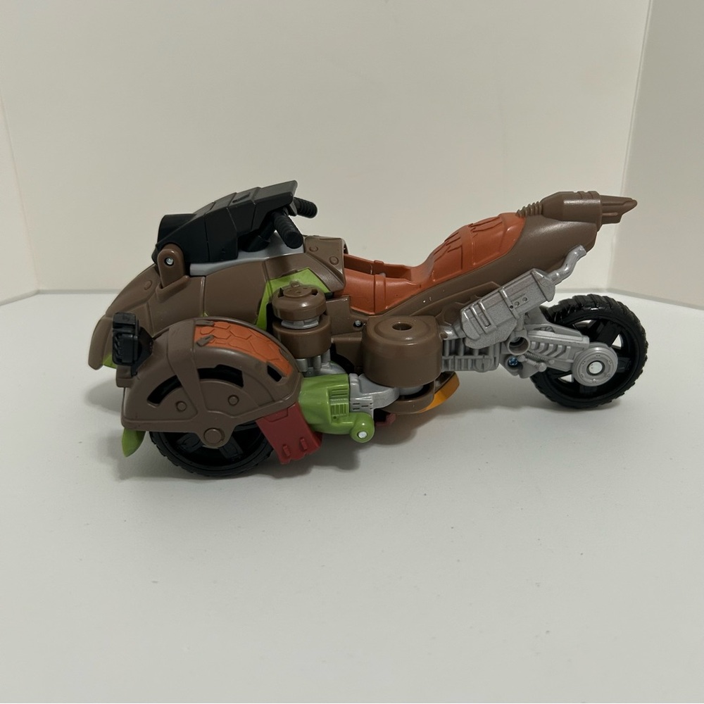 TMNT TEENAGE MUTANT NINJA TURTLE MUTATIONS FIGURE TO MOTORCYCLE 2015